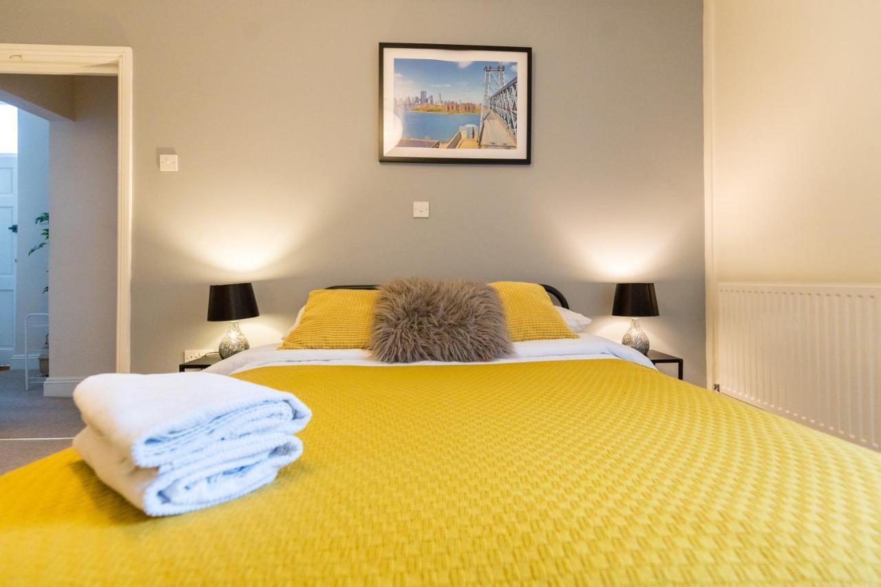 The Ella Fitzgerald - Modern 2 Bedroom Apartment, Super Close To City Centre Cardiff Eksteriør billede