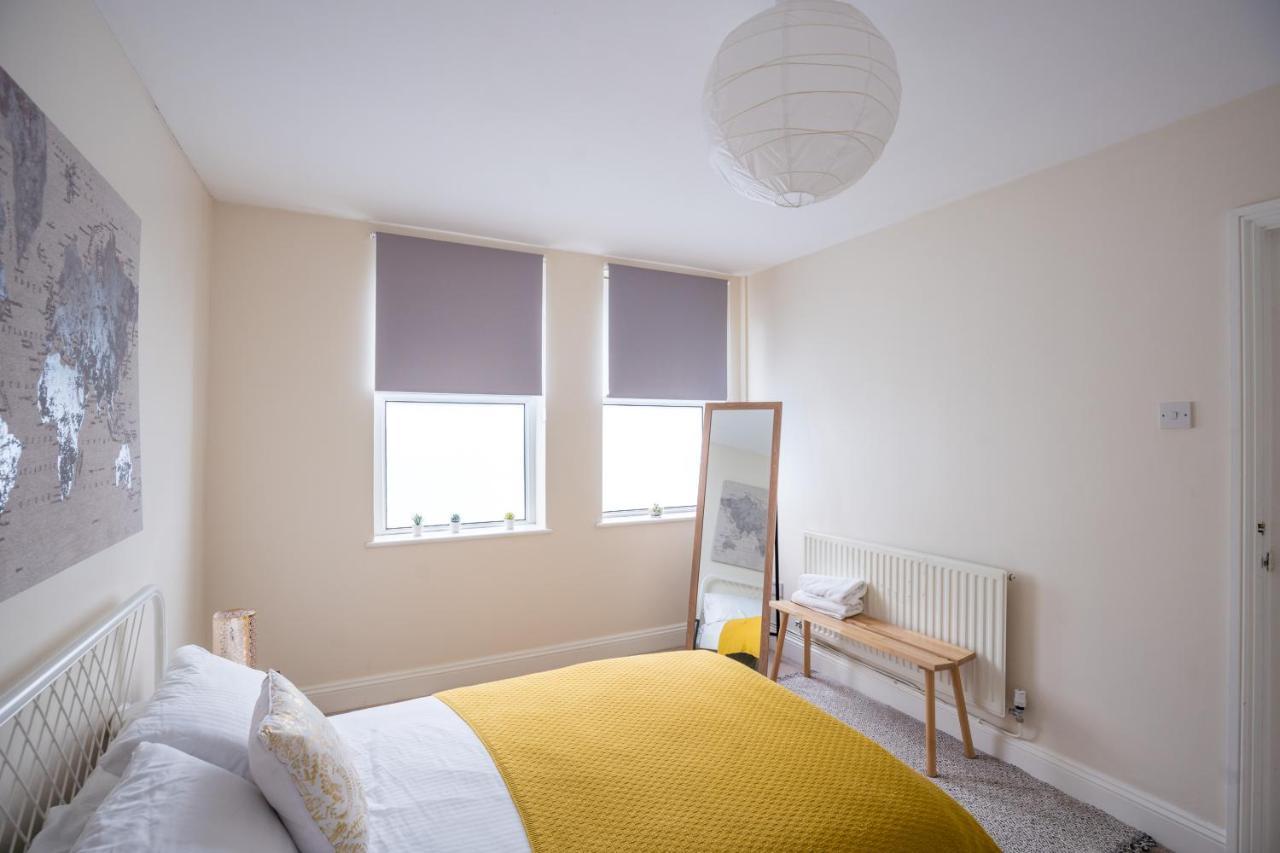 The Ella Fitzgerald - Modern 2 Bedroom Apartment, Super Close To City Centre Cardiff Eksteriør billede